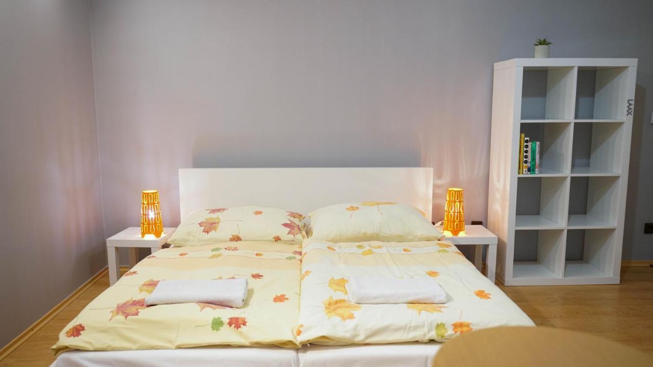 Apartment Jursport Zavazna Poruba ภายนอก รูปภาพ