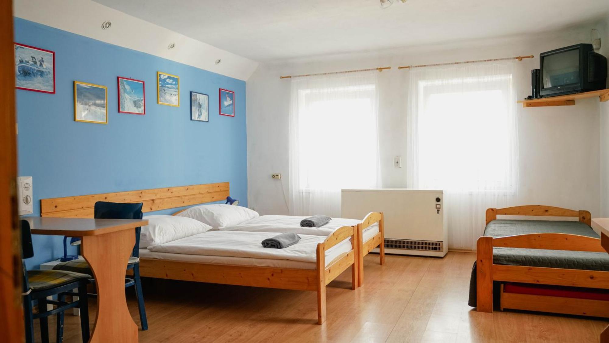Apartment Jursport Zavazna Poruba ภายนอก รูปภาพ